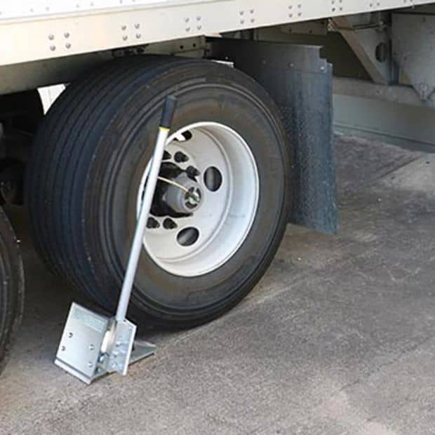 Versachock™ Wheel Chock Wireless Restraint